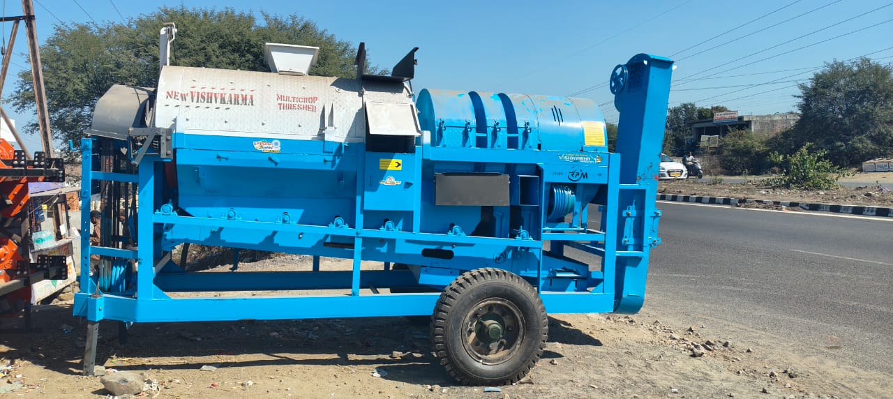NEW VISHWKERMA MULTIROP THRESHER SIDE TOKRI